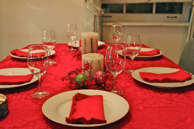 holiday dinner setup red